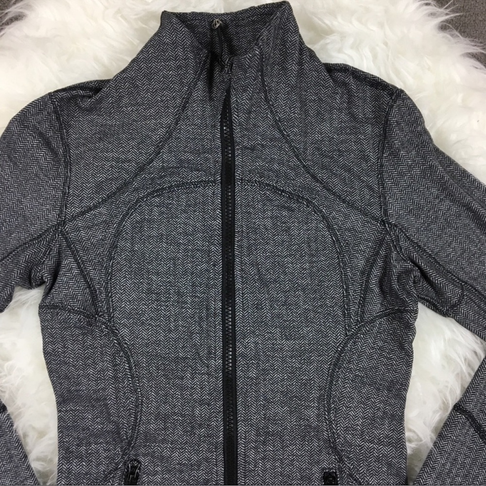 Lululemon Herringbone Zip Down - image 3